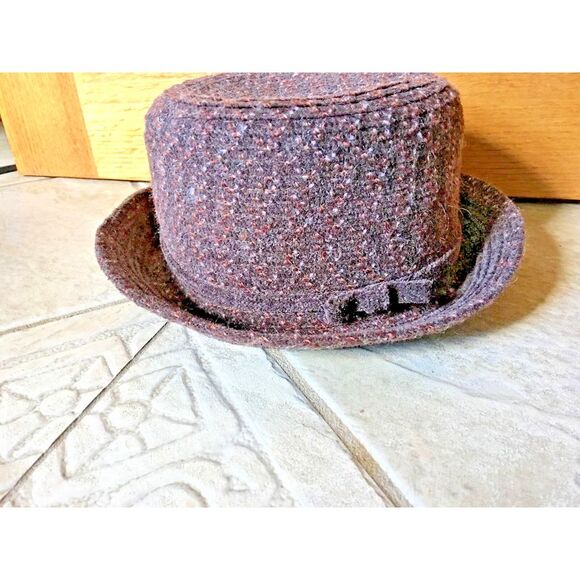 Nine West Women's Cloche Bucket Hat Brown Tweed CUTE - Picture 2 of 5
